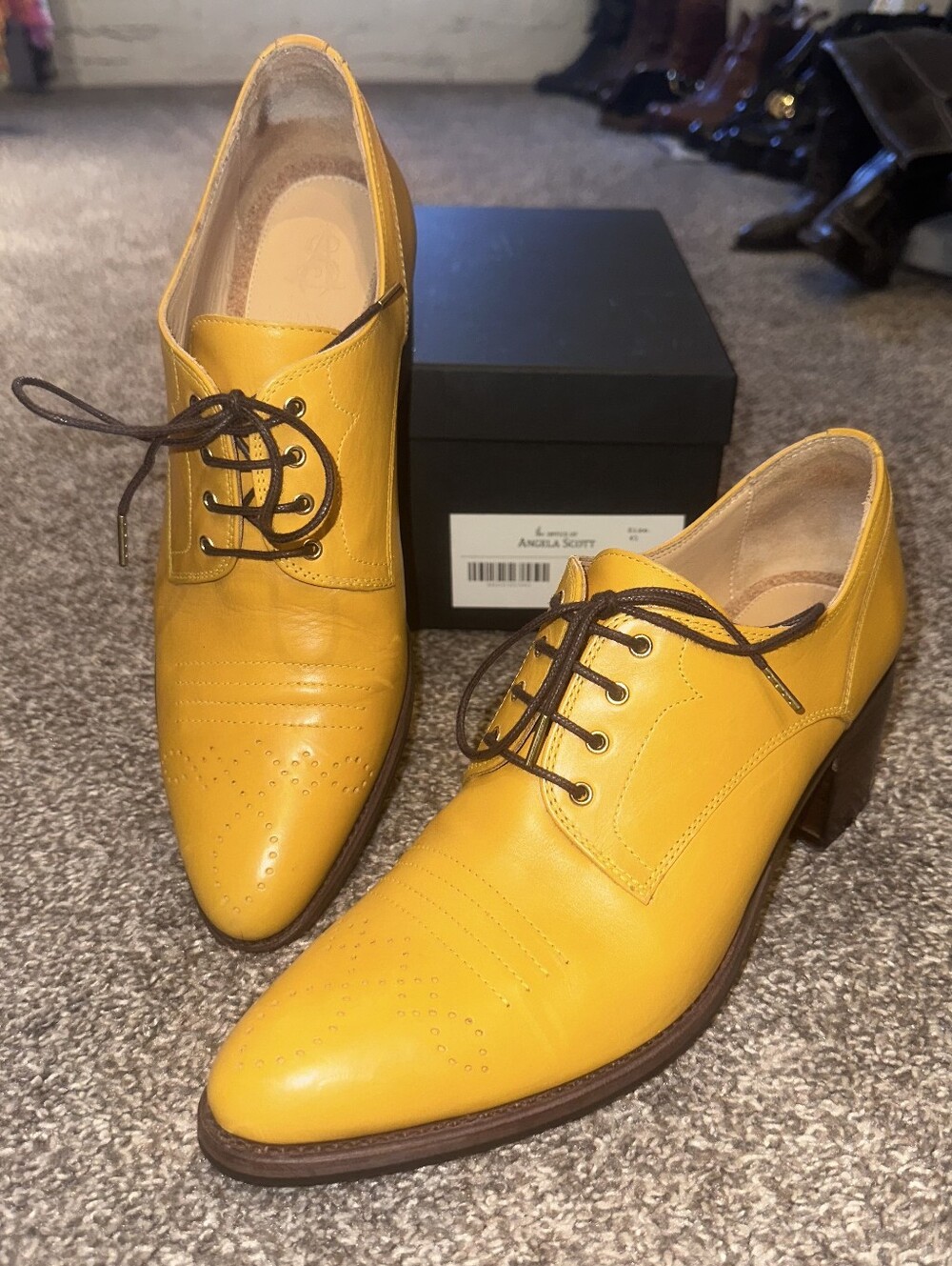 Angela Scott Yellow Leather Classic Lace-Up Oxford